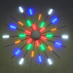 Светодинамическая установка имитирует праздничный салют
